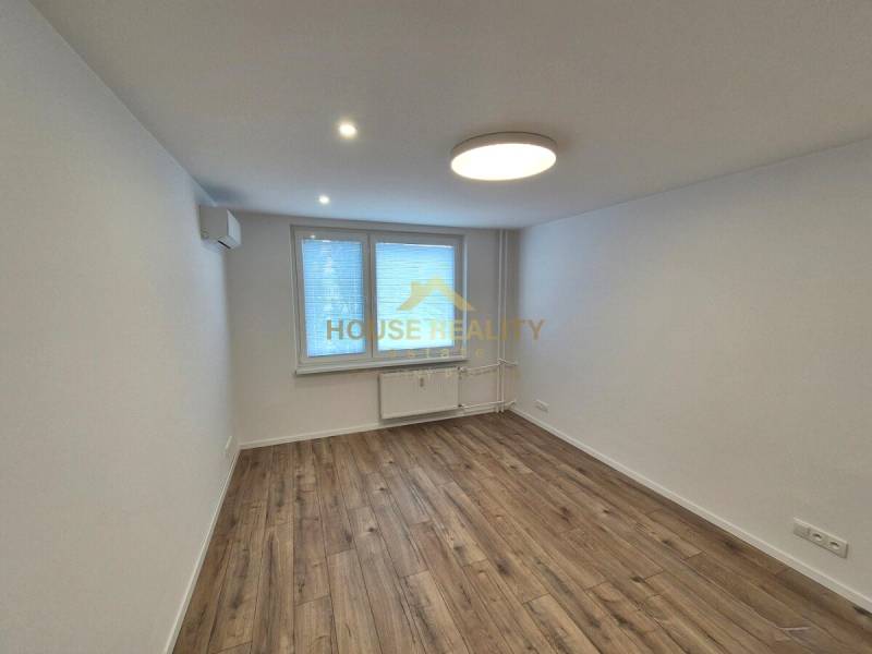 Rent One bedroom apartment, One bedroom apartment, Andreja Mráza, Brat