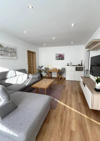 Rent One bedroom apartment, One bedroom apartment, Komárnická, Bratisl