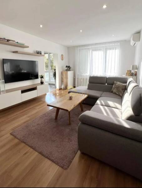 Rent One bedroom apartment, One bedroom apartment, Komárnická, Bratisl