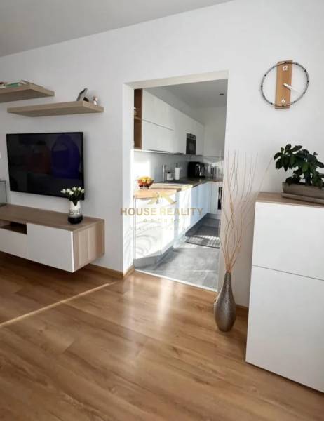 Rent One bedroom apartment, One bedroom apartment, Komárnická, Bratisl