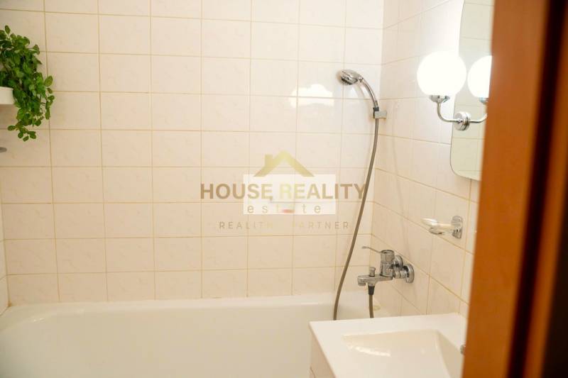 Sale Studio, Studio, Vážska, Bratislava - Vrakuňa, Slovakia