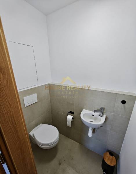 Rent Two bedroom apartment, Two bedroom apartment, Ivanská cesta, Brat