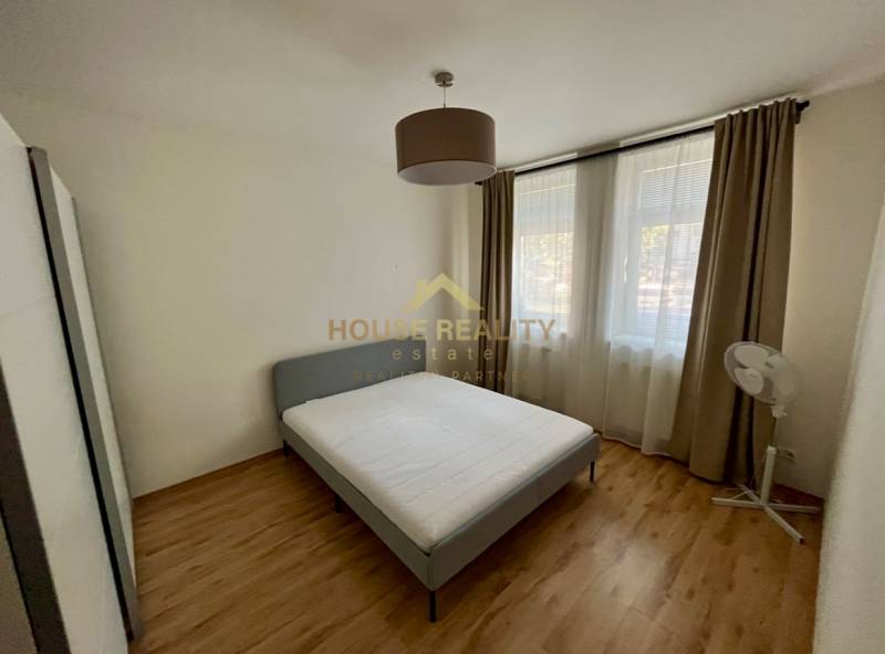 Sale One bedroom apartment, One bedroom apartment, Záhradnícka, Bratis