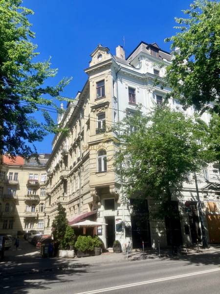 Rent Two bedroom apartment, Two bedroom apartment, Štefánikova, Bratis