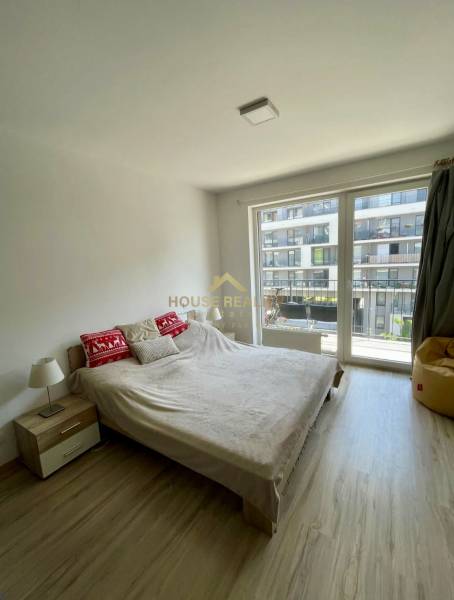 Rent Single studio, Single studio, Zuzany Chalupovej, Bratislava - Pet