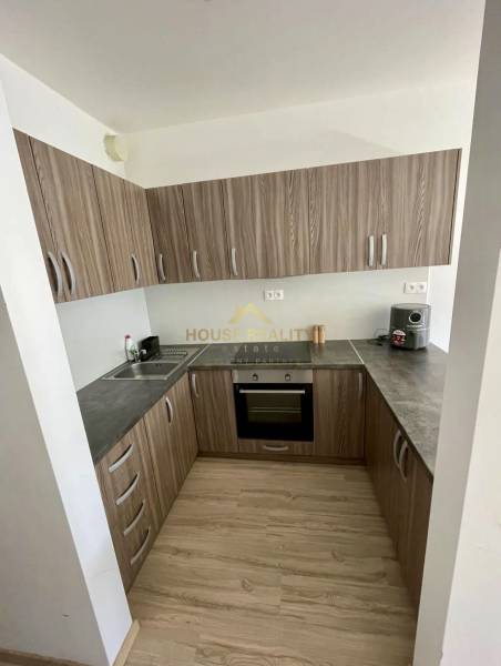 Rent Single studio, Single studio, Zuzany Chalupovej, Bratislava - Pet