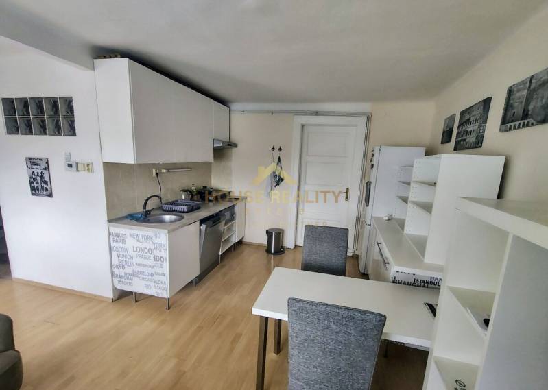 Rent One bedroom apartment, One bedroom apartment, Špitálska, Bratisla