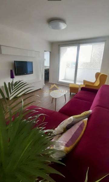 Rent Two bedroom apartment, Two bedroom apartment, Toryská, Bratislava