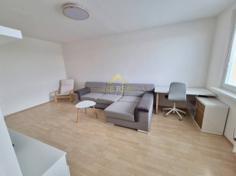 Rent One bedroom apartment, One bedroom apartment, Adámiho, Bratislava