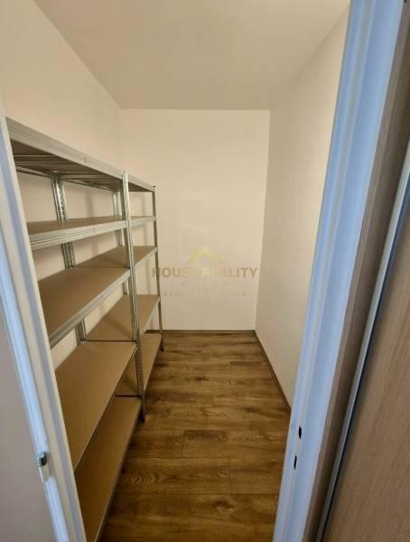 Rent One bedroom apartment, One bedroom apartment, Adámiho, Bratislava