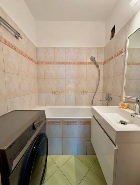 Rent Two bedroom apartment, Two bedroom apartment, Alžbety Gwerkovej, 