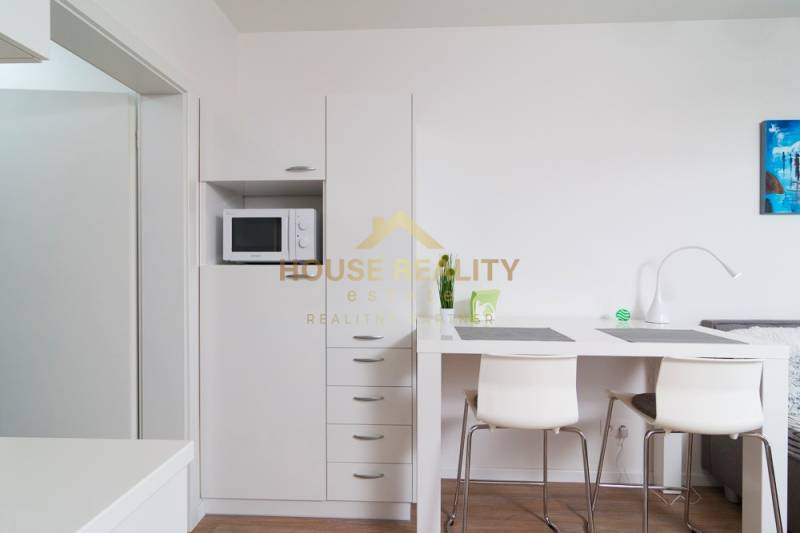 Rent Studio, Studio, Miletičova, Bratislava - Ružinov, Slovakia