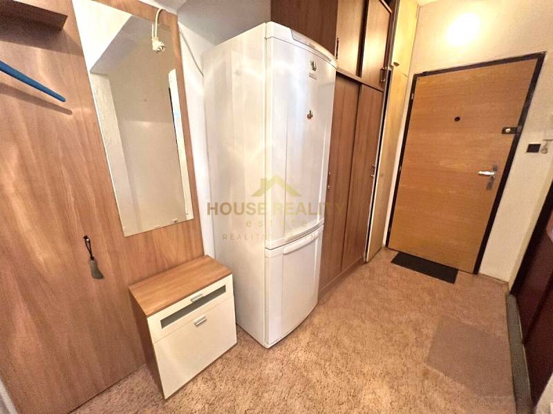 Sale Studio, Studio, Kladnianska, Bratislava - Ružinov, Slovakia