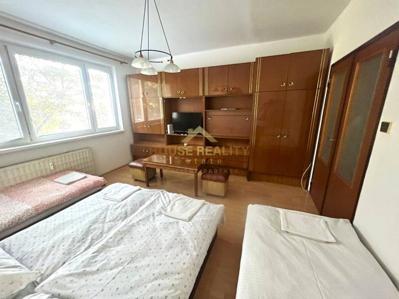 Sale Studio, Studio, Kladnianska, Bratislava - Ružinov, Slovakia