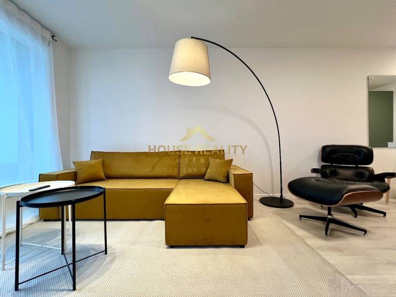 Rent One bedroom apartment, One bedroom apartment, Eduarda Wenzla, Bra