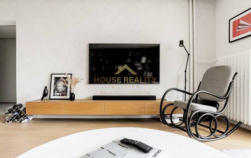 Rent Three bedroom apartment, Three bedroom apartment, Mikuláša Schnei