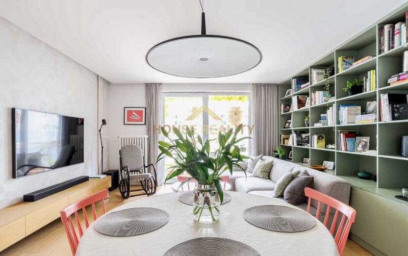 Rent Three bedroom apartment, Three bedroom apartment, Mikuláša Schnei