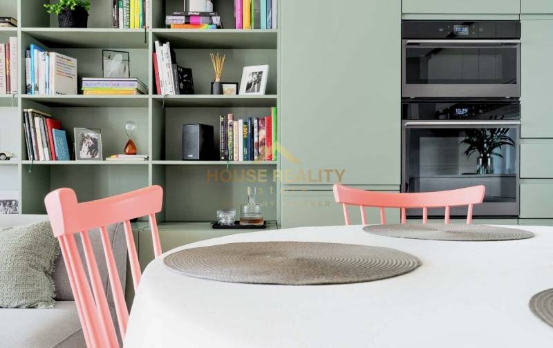 Rent Three bedroom apartment, Three bedroom apartment, Mikuláša Schnei