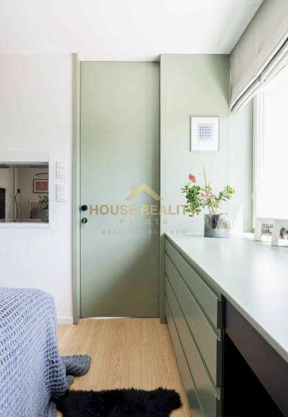 Rent Three bedroom apartment, Three bedroom apartment, Mikuláša Schnei