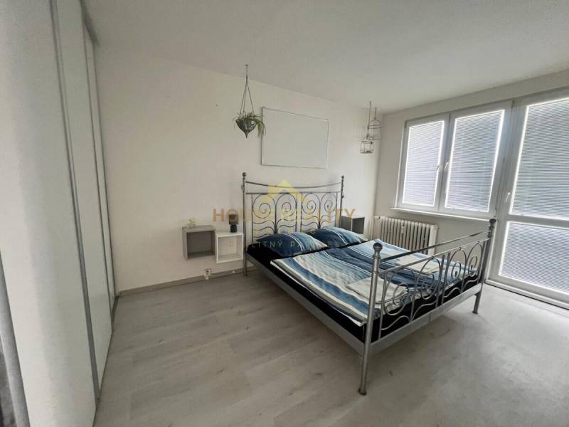 Sale Two bedroom apartment, Two bedroom apartment, Komárnická, Bratisl