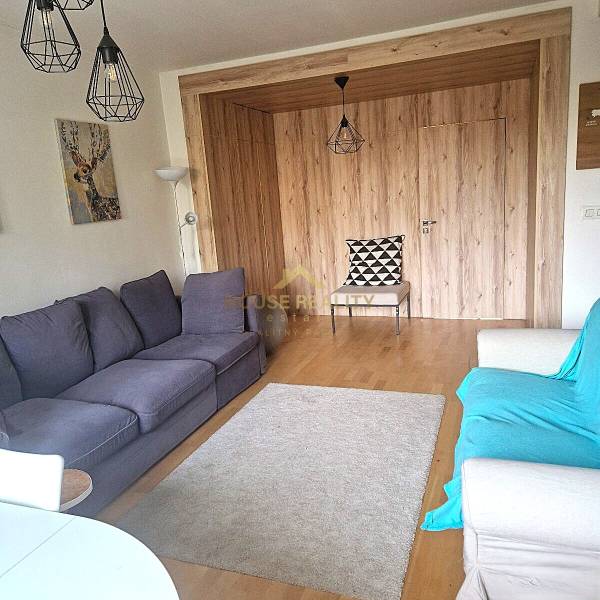 Rent One bedroom apartment, One bedroom apartment, Cyrilova, Bratislav