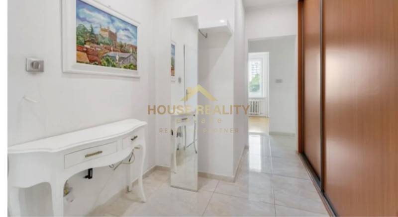 Rent Three bedroom apartment, Three bedroom apartment, Račianska, Brat