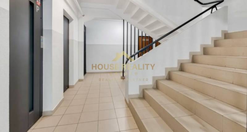 Rent Three bedroom apartment, Three bedroom apartment, Račianska, Brat