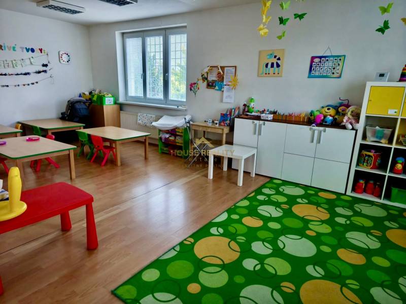 Rent Family house, Family house, Mierová, Bratislava - Ružinov, Slovak