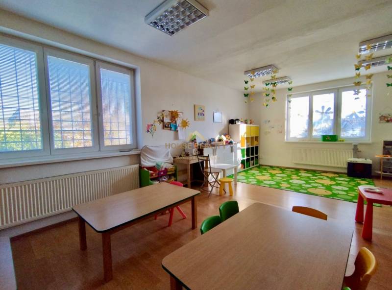 Rent Family house, Family house, Mierová, Bratislava - Ružinov, Slovak