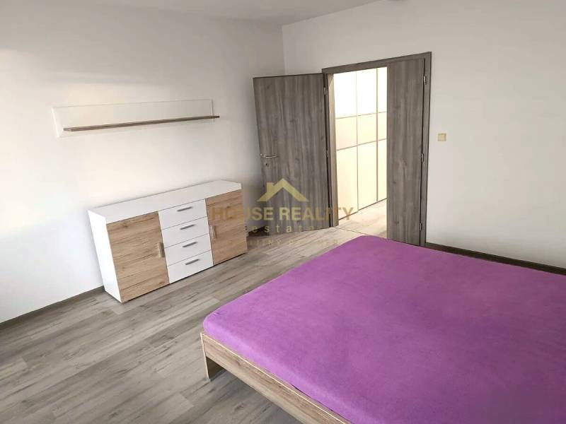 Rent Two bedroom apartment, Two bedroom apartment, Šustekova, Bratisla