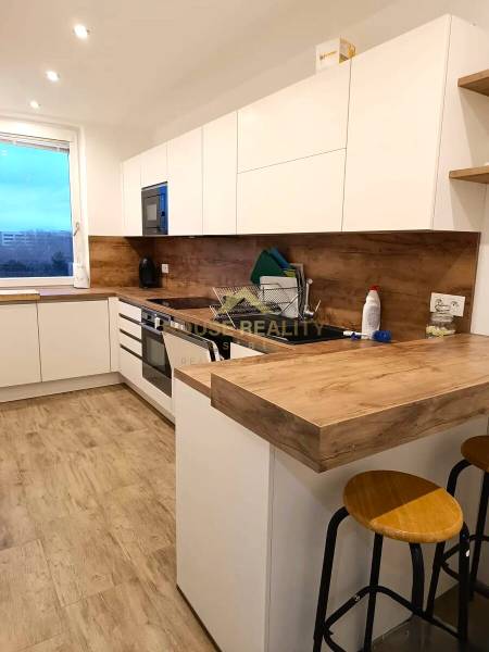 Rent Two bedroom apartment, Two bedroom apartment, Šustekova, Bratisla