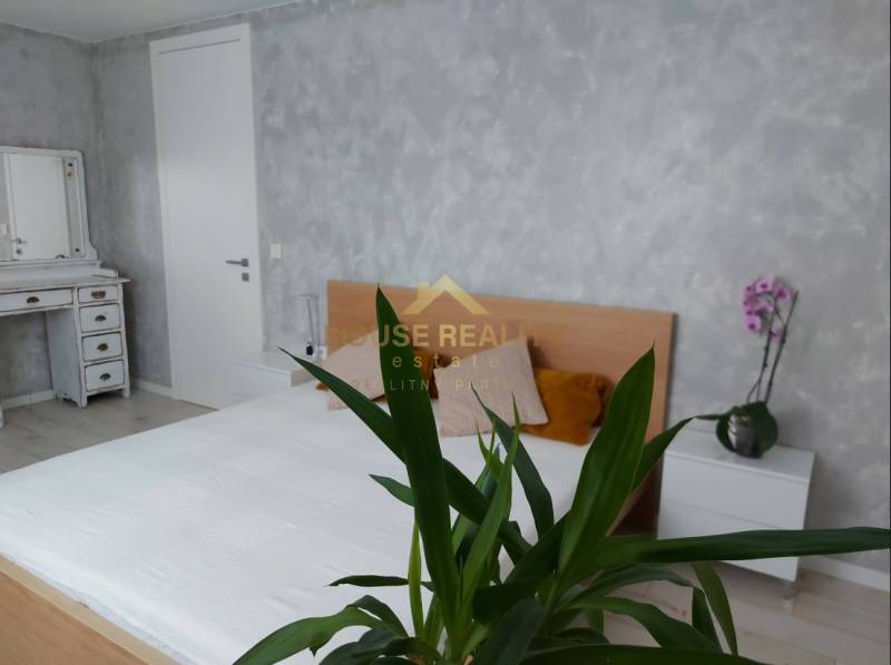 Rent One bedroom apartment, One bedroom apartment, Miletičova, Bratisl