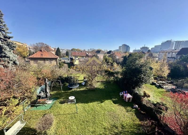 Rent Two bedroom apartment, Two bedroom apartment, Trenčianska, Bratis