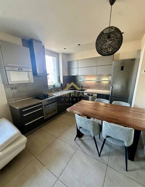 Rent Two bedroom apartment, Two bedroom apartment, Trenčianska, Bratis