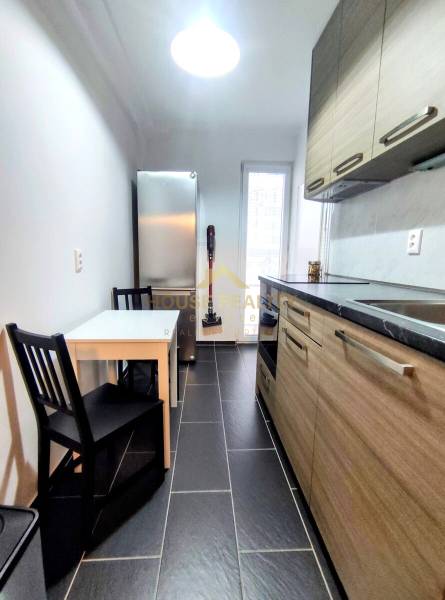 Rent One bedroom apartment, One bedroom apartment, Martinčekova, Brati