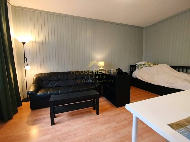 Rent Studio, Studio, Záhradnícka, Bratislava - Ružinov, Slovakia