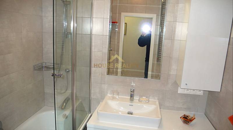 Rent Three bedroom apartment, Three bedroom apartment, Martinengova, B