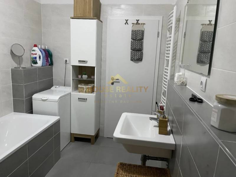 Rent One bedroom apartment, One bedroom apartment, Jégého, Bratislava 