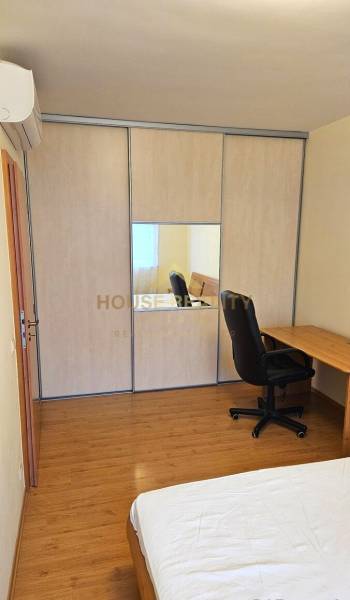 Rent Three bedroom apartment, Three bedroom apartment, Tupého, Bratisl