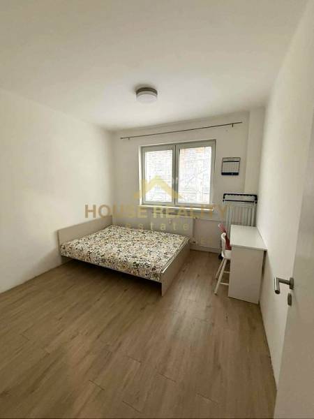Rent Three bedroom apartment, Three bedroom apartment, Blumentálska, B