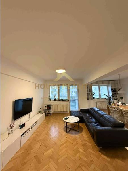 Rent Three bedroom apartment, Three bedroom apartment, Blumentálska, B