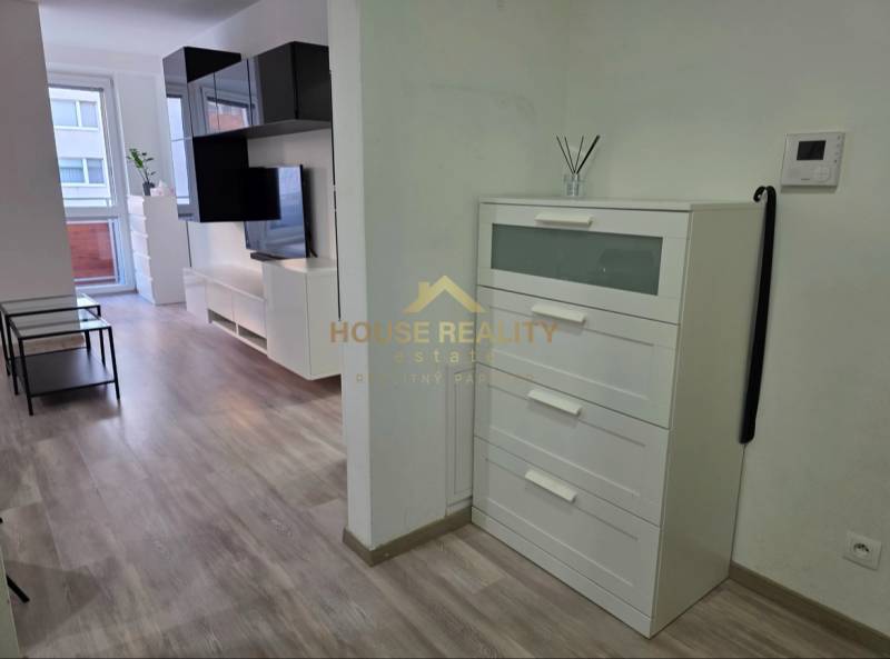 Sale Studio, Studio, Nobelova, Bratislava - Nové Mesto, Slovakia