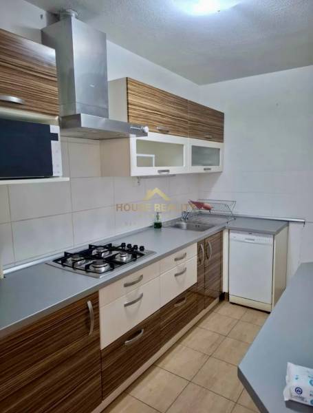 Rent Three bedroom apartment, Three bedroom apartment, Československýc