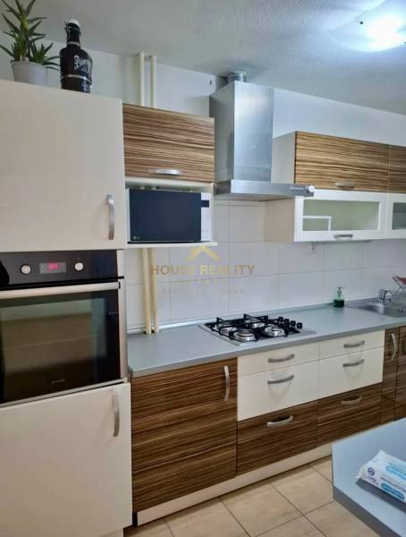 Rent Three bedroom apartment, Three bedroom apartment, Československýc