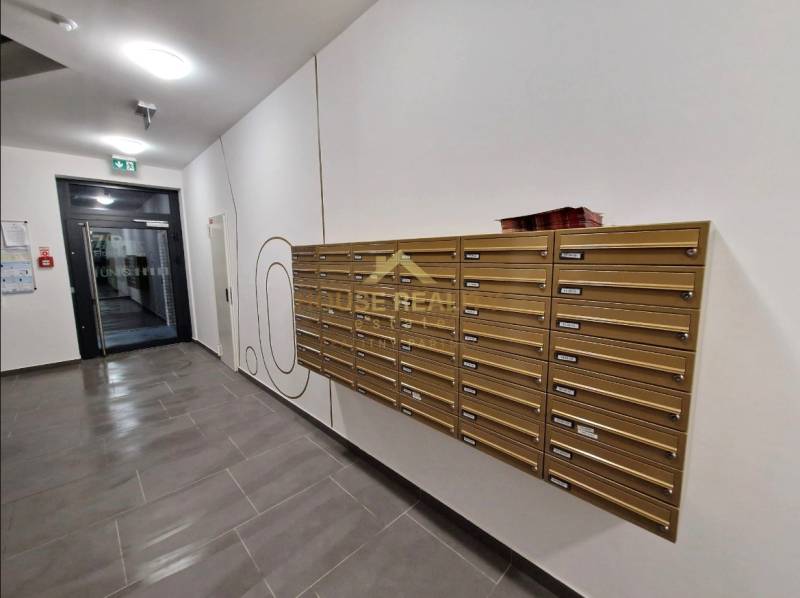 Rent Studio, Studio, Fialová, Bratislava - Petržalka, Slovakia