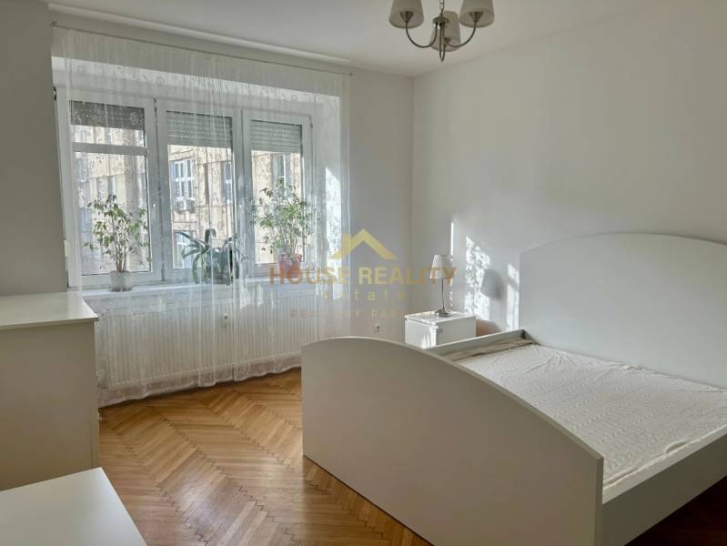 Rent Two bedroom apartment, Two bedroom apartment, Belopotockého, Brat