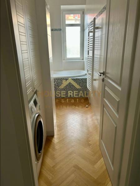 Rent Two bedroom apartment, Two bedroom apartment, Belopotockého, Brat