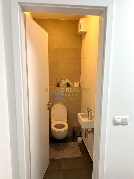 Rent One bedroom apartment, One bedroom apartment, Mateja Encingera, B