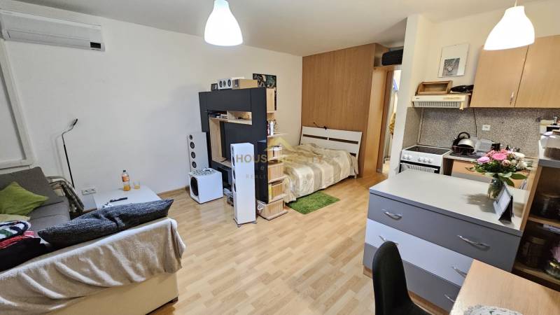Sale Studio, Studio, Tomášikova, Bratislava - Nové Mesto, Slovakia