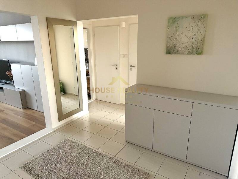 Rent Two bedroom apartment, Two bedroom apartment, Švabinského, Bratis